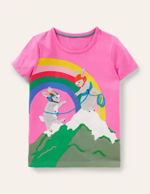 Adventure Appliqué T-shirt-Strawberry Ice Mountain