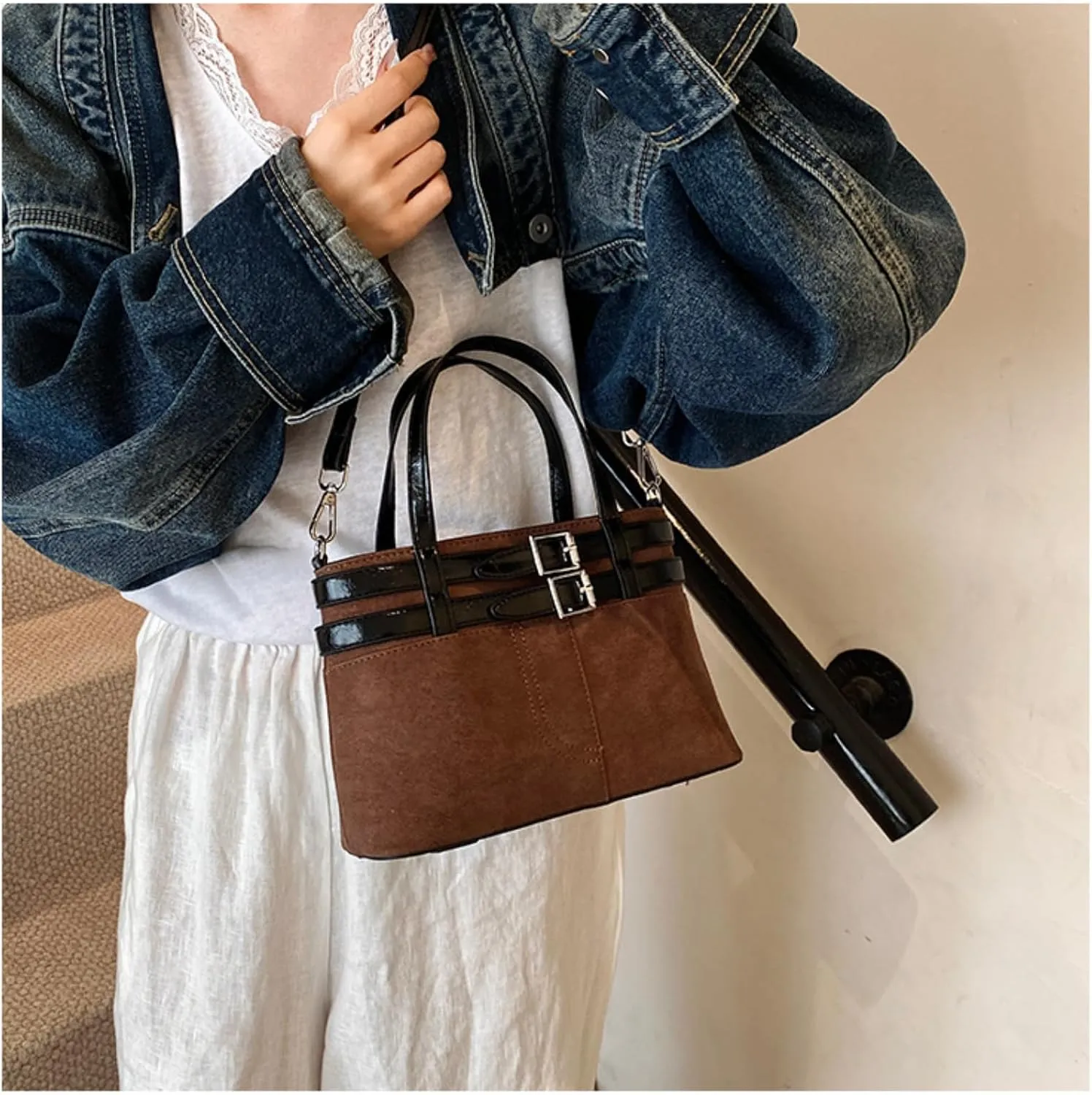 Casual Bucket Bag for Women, Fashionable Single Shoulder Bag with Refined Hardware, Smooth Zipper, Large Capacity