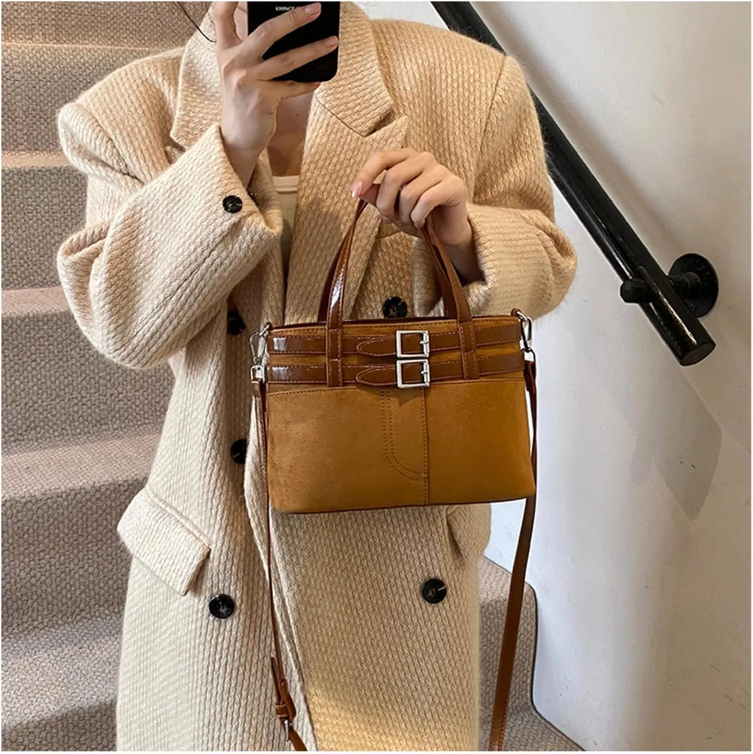 Casual Bucket Bag for Women, Fashionable Single Shoulder Bag with Refined Hardware, Smooth Zipper, Large Capacity