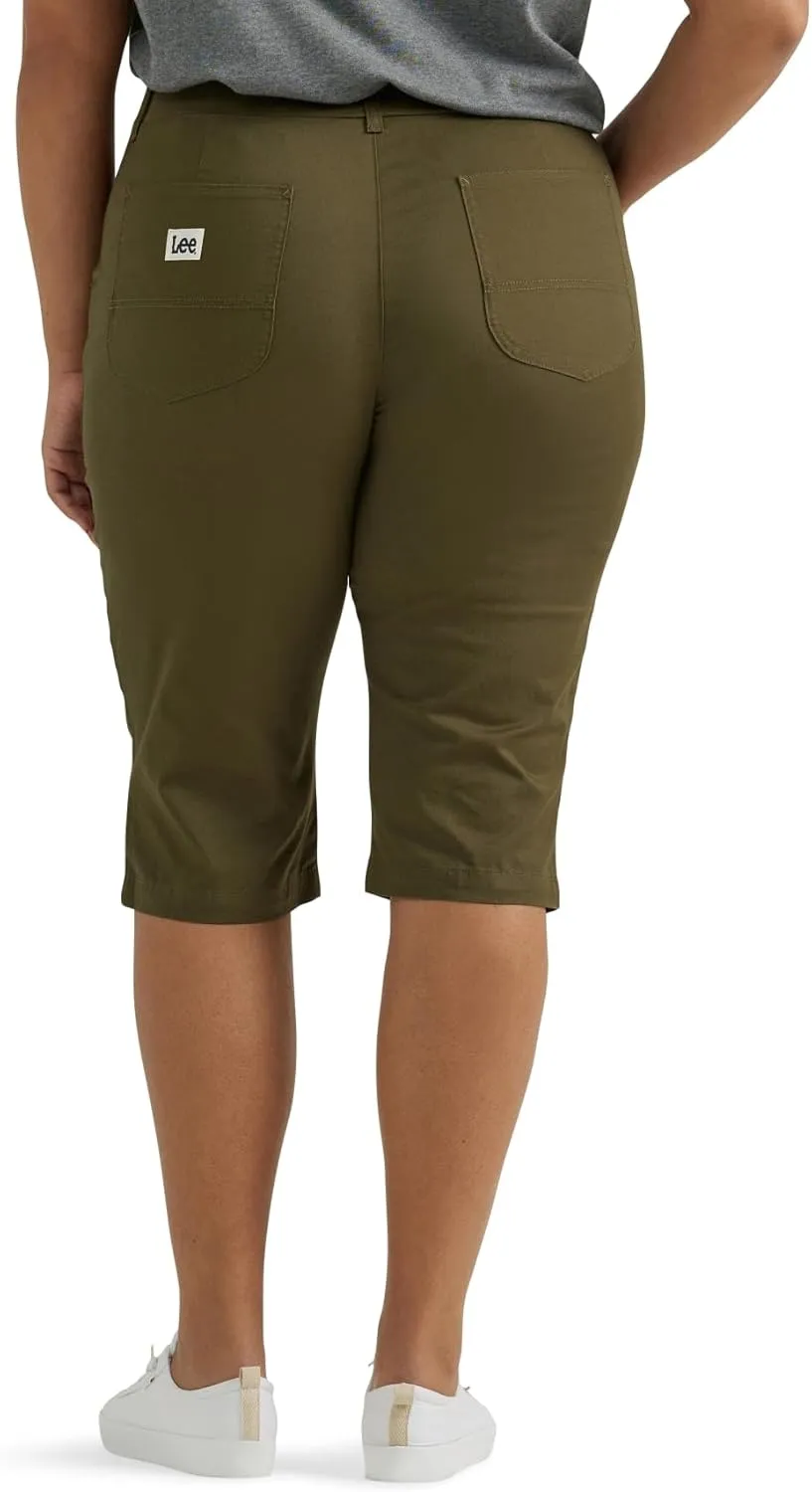 Lee Women's Plus Size Ultra Lux Comfort with Flex-to-go Utility Skimmer Capri Pant