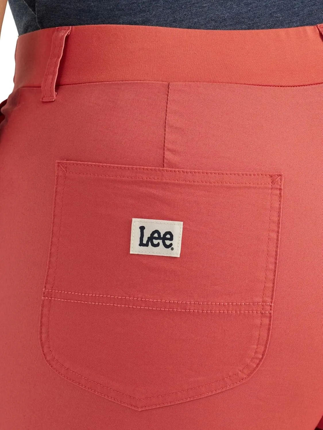 Lee Women's Plus Size Ultra Lux Comfort with Flex-to-go Utility Skimmer Capri Pant