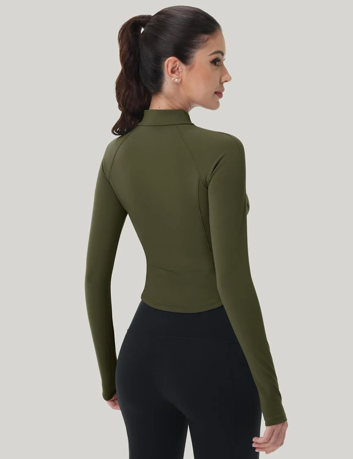 MAGCOMSEN Womens Lightweight Athletic Jacket Cropped Zip Up Workout Jackets Long Sleeve Yoga Tops Slim Fit Running Gym