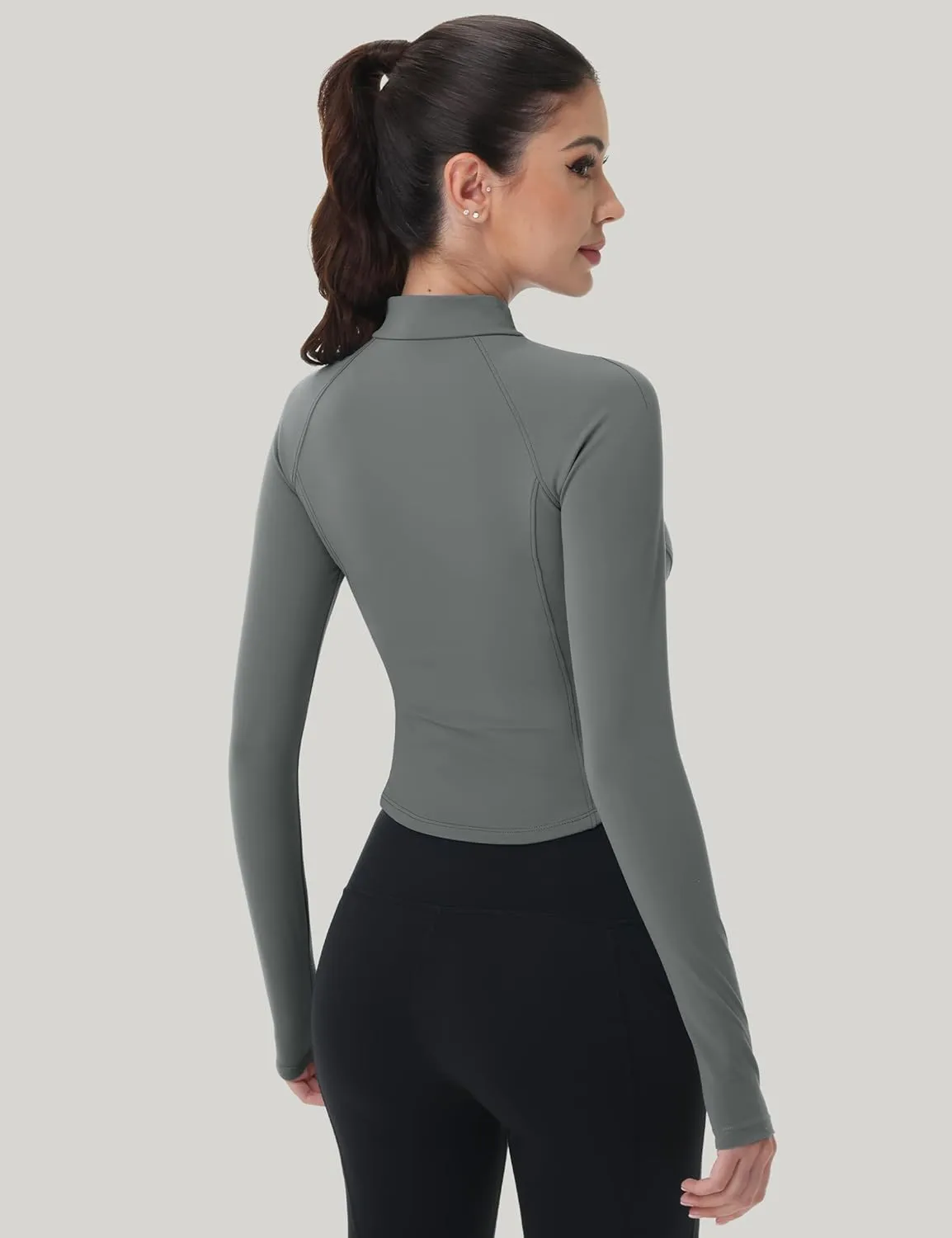 MAGCOMSEN Womens Lightweight Athletic Jacket Cropped Zip Up Workout Jackets Long Sleeve Yoga Tops Slim Fit Running Gym