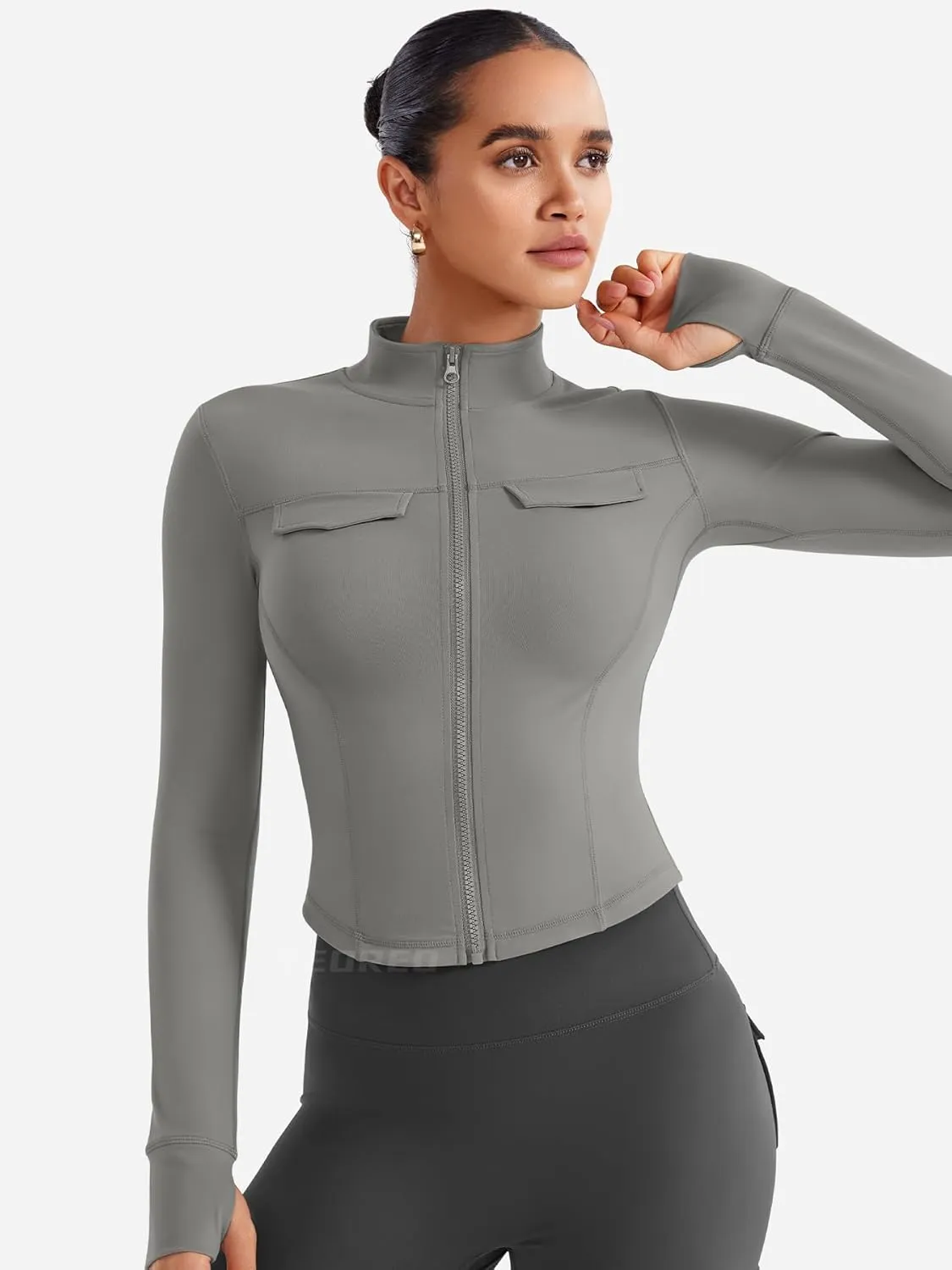YEOREO CoreFlex Womens Workout Jackets Cropped Zip Up Athletic Jackets Arsene Slim Fit Yoga Running Tops with Thumb Holes